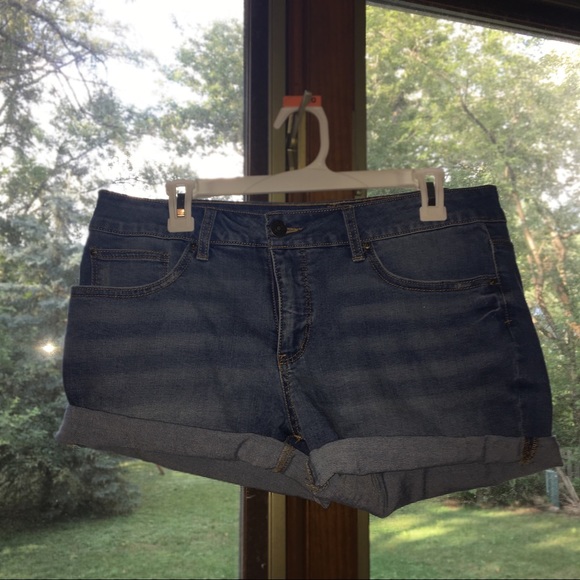 Jean shorts - Picture 1 of 1